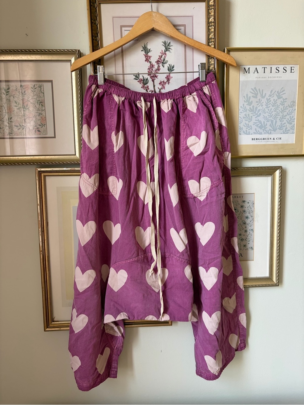 Magnolia Pearl Heart Garcon Penny Pants One Size - Picture 14 of 15